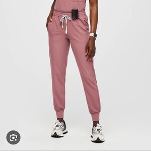 Figs Mari Skinny Ulta Rose Joggers NWOT